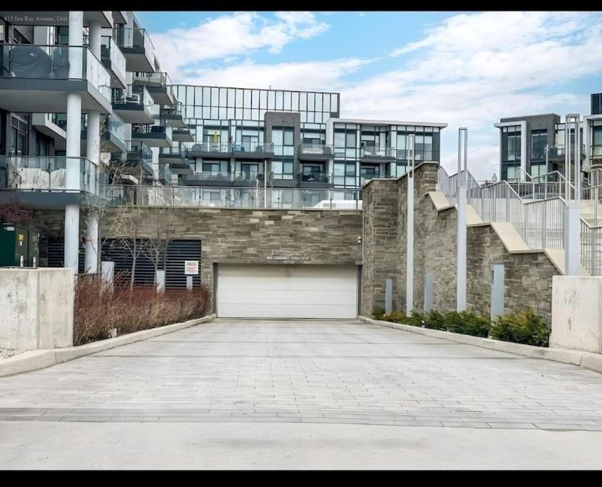 Cozy South View Suite Overlooking The Nature Trail Innisfil Exterior foto